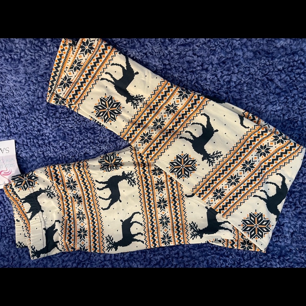 NWT Buttery Soft One Size Leggings - Picture 3 of 16